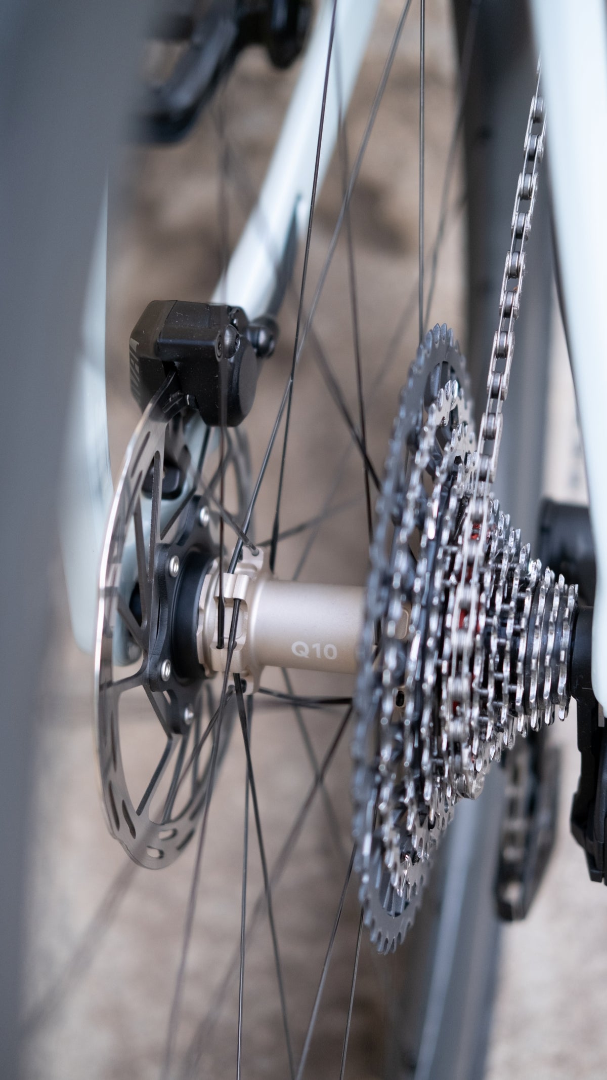 Orbea TERRA Race M31eLTD SRAM Rival 1x13 - Frost Concrete