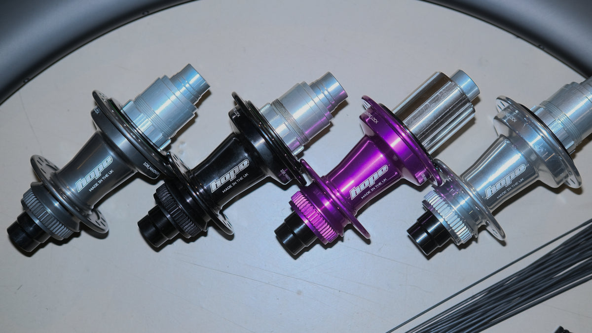 SMParts. Force 45 TLR UD Matt x HOPE RS4 Road 24/24 hole wheelset, purple