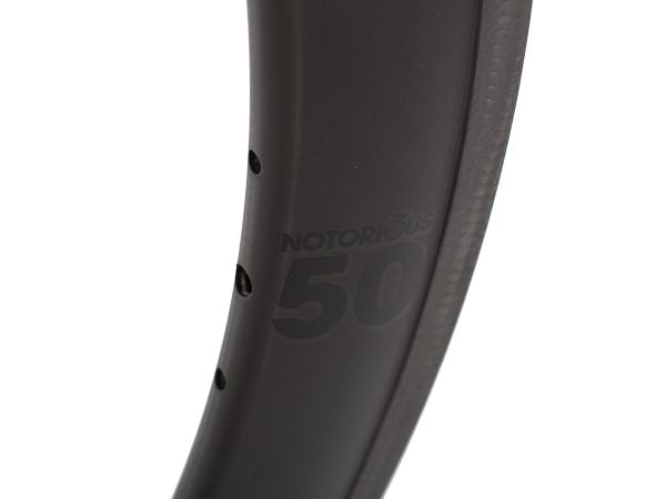 BLB Notorious 50 Carbon Felge 28"