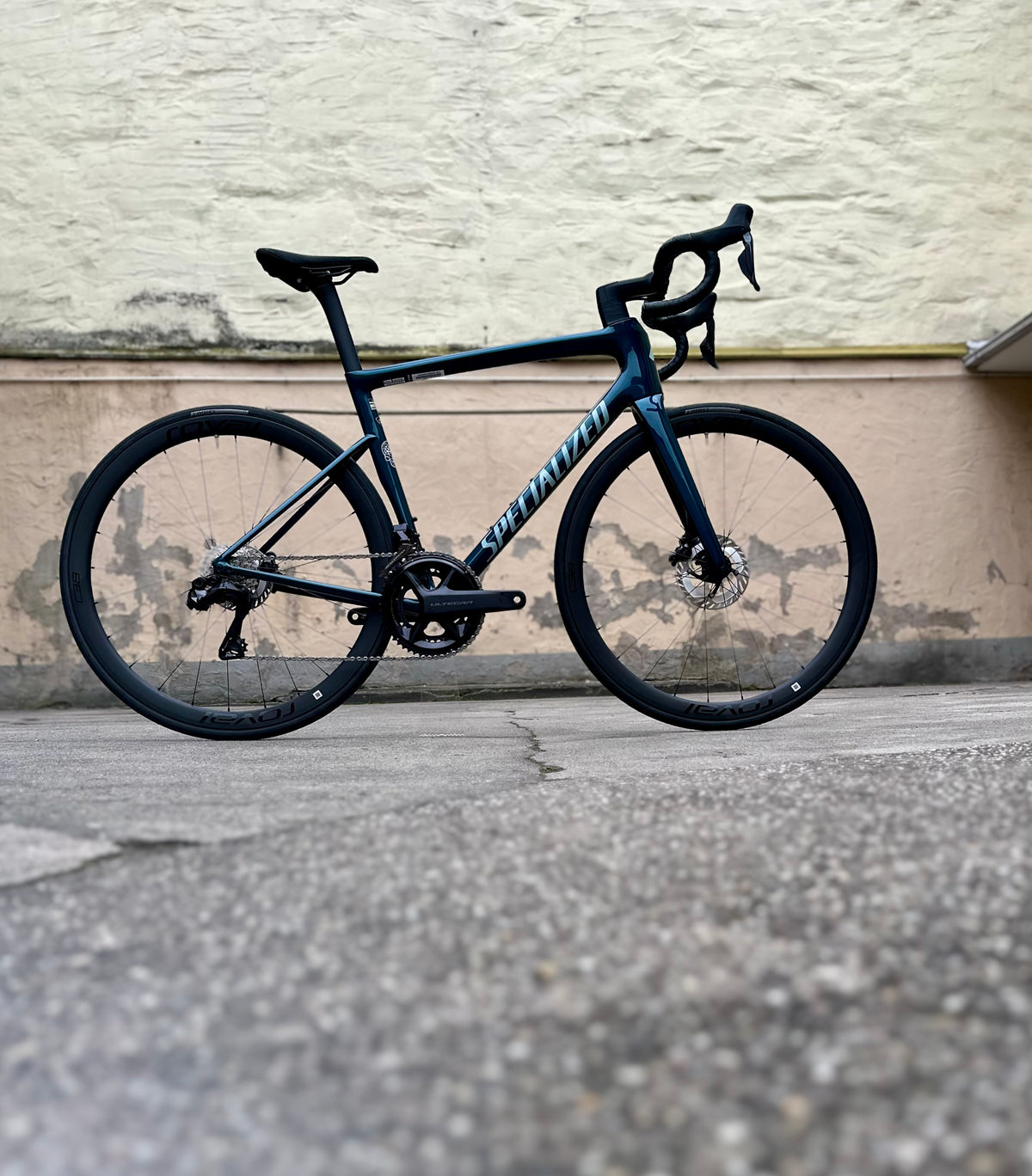 Specialized Tarmac SL8 Expert, Shimano Ultegra Di2 2x12 - Gloss Deep Lake Metallic / Green Pearl Over Seafoam