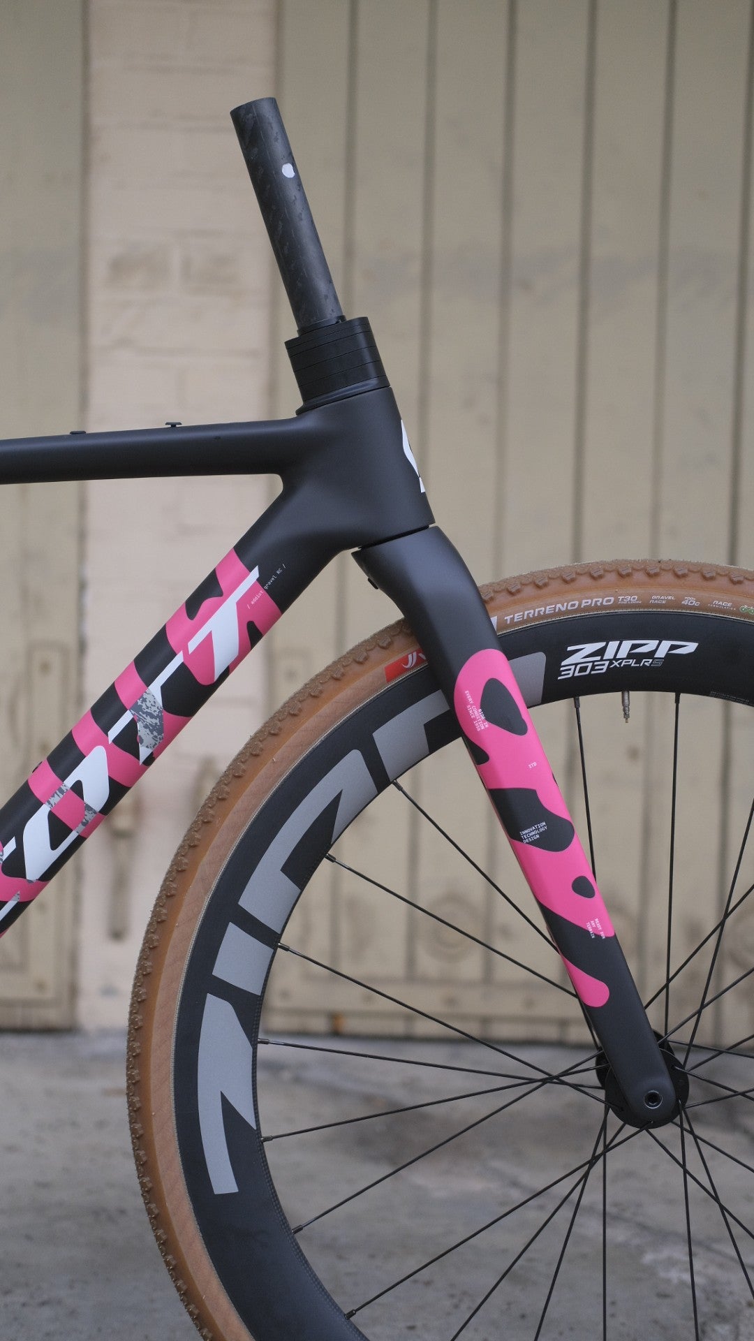 Scott Addict Gravel RC HMX Carbon Rahmen-Set - Carbon Black / Pink