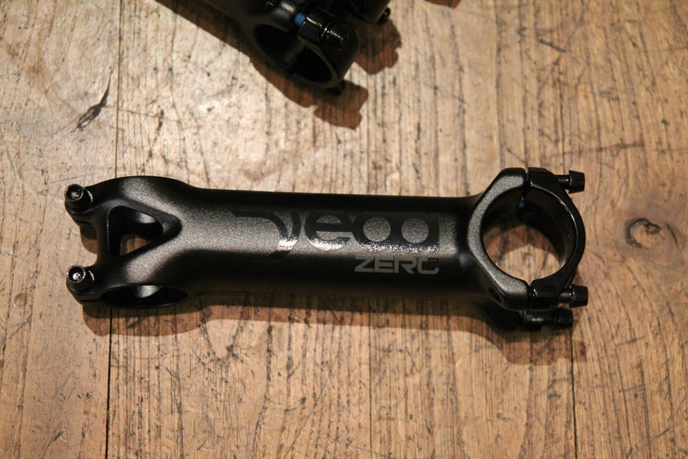Deda Zero 2 Vorbau 31,8mm - Polished on Black